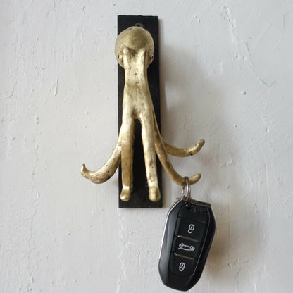 patere en bronze porte-manteau artisanal artisanat francais local