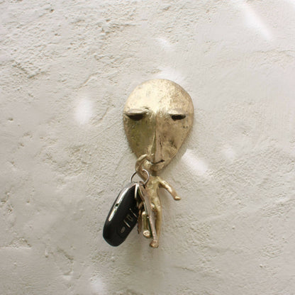 patere en bronze porte-manteau artisanal artisanat francais local