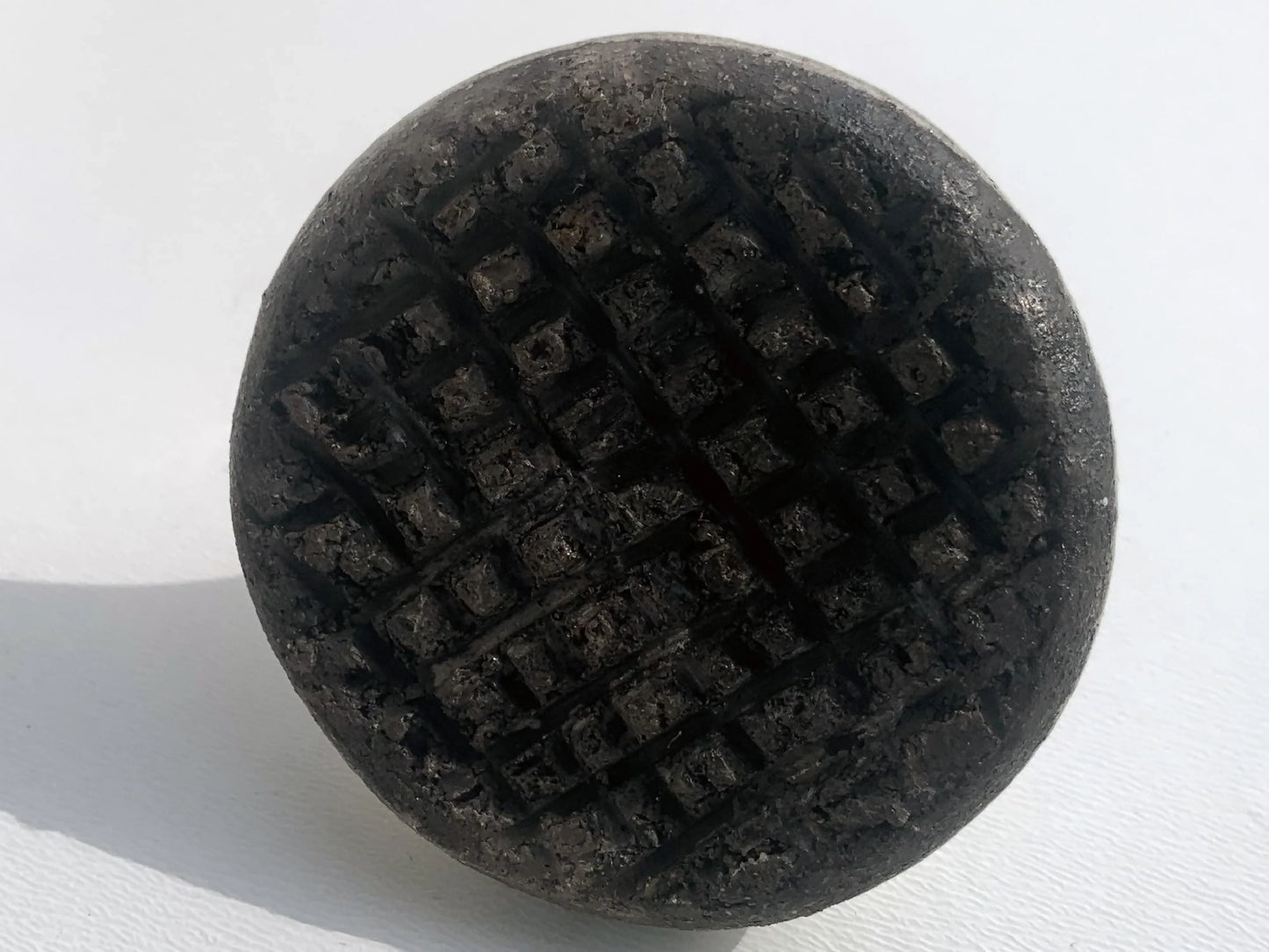 pierre-de-gommage-ceramique-artisanat-francais