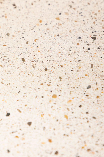 Planche à découper en béton, fait-main, issue de l'artisanat français