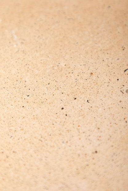 Planche à découper en béton, fait-main, issue de l'artisanat français