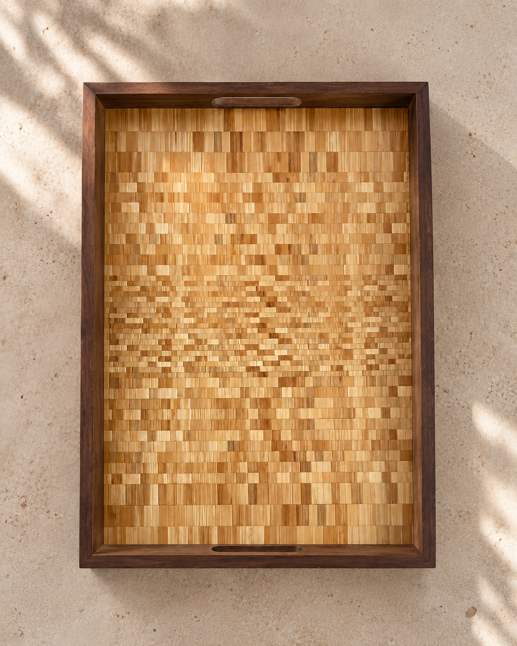 Mosaïque de lumière Plateau en noyer – Marqueterie de paille de seigle naturelle