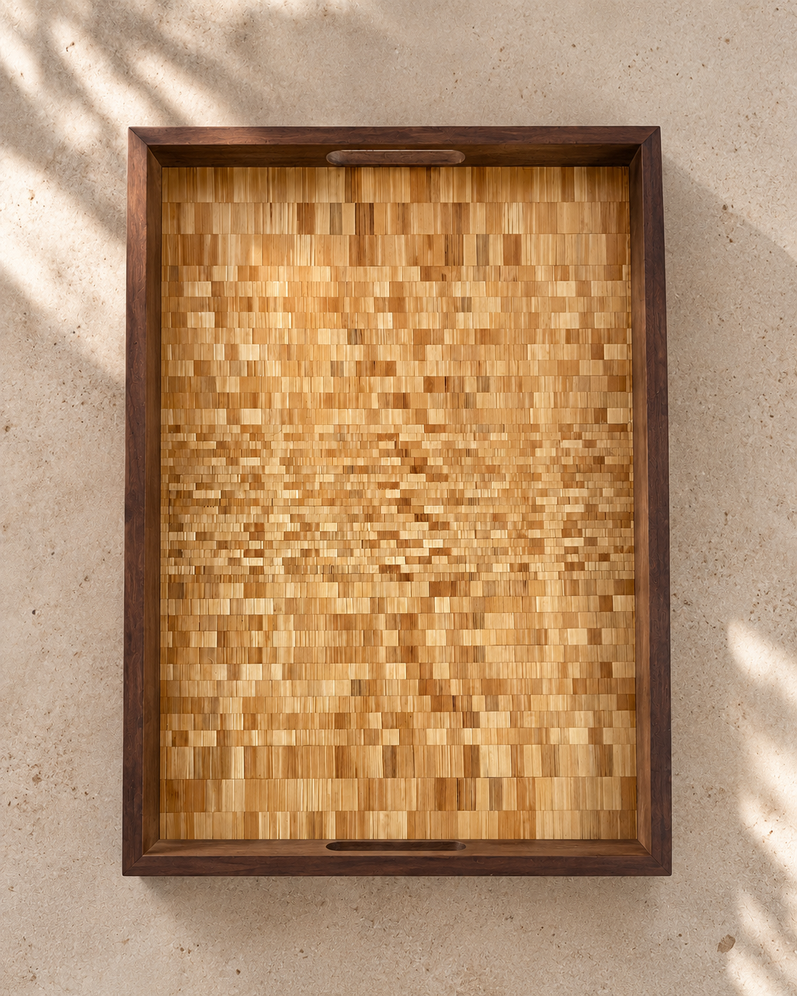 Mosaïque de lumière Plateau en noyer – Marqueterie de paille de seigle naturelle
