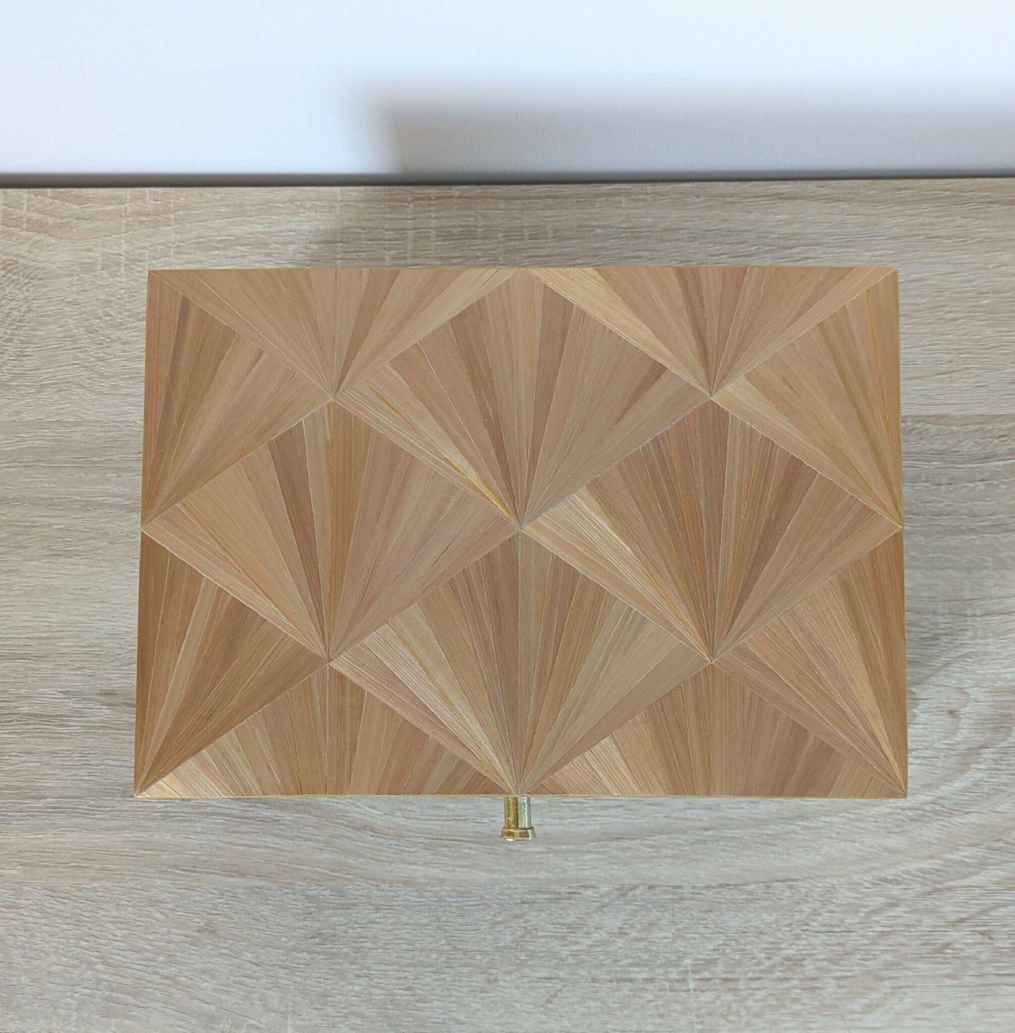 Coffret avec Marqueterie de Paille - Motif éventail Art Déco Doré