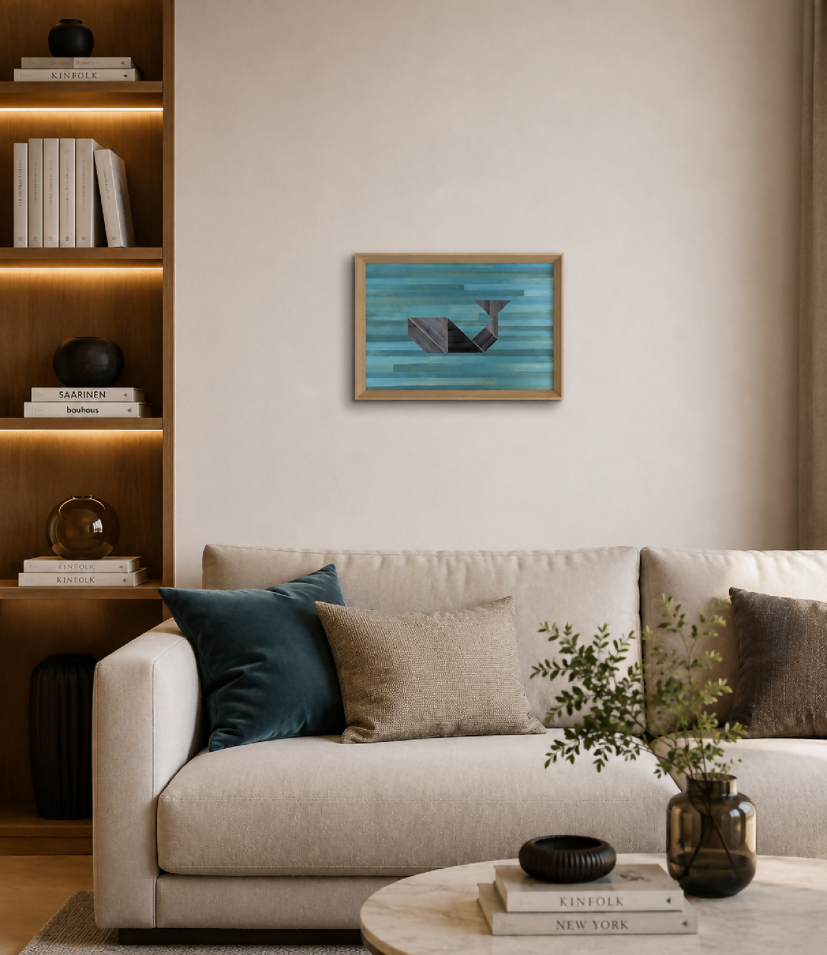 Tableau rectangulaire avec marqueterie de paille bleue claire et formes géométriques grises.