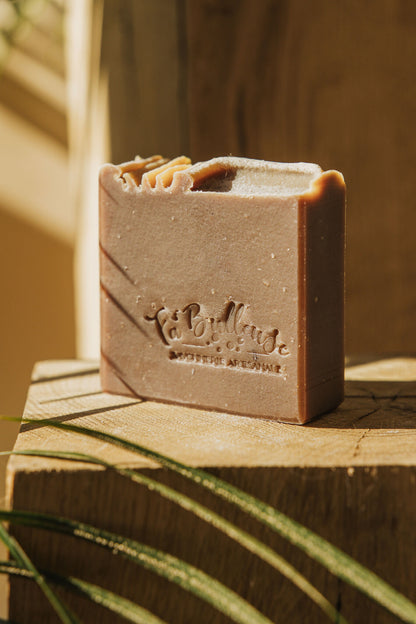 Le Fameux savon artisanal SAF amande douce cannelle Fabulleuse savonnerie saintes 17 hiver