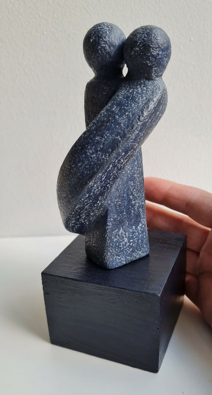 sculpture-argile-contemporaine-couple-corps-artisanat-francais-1