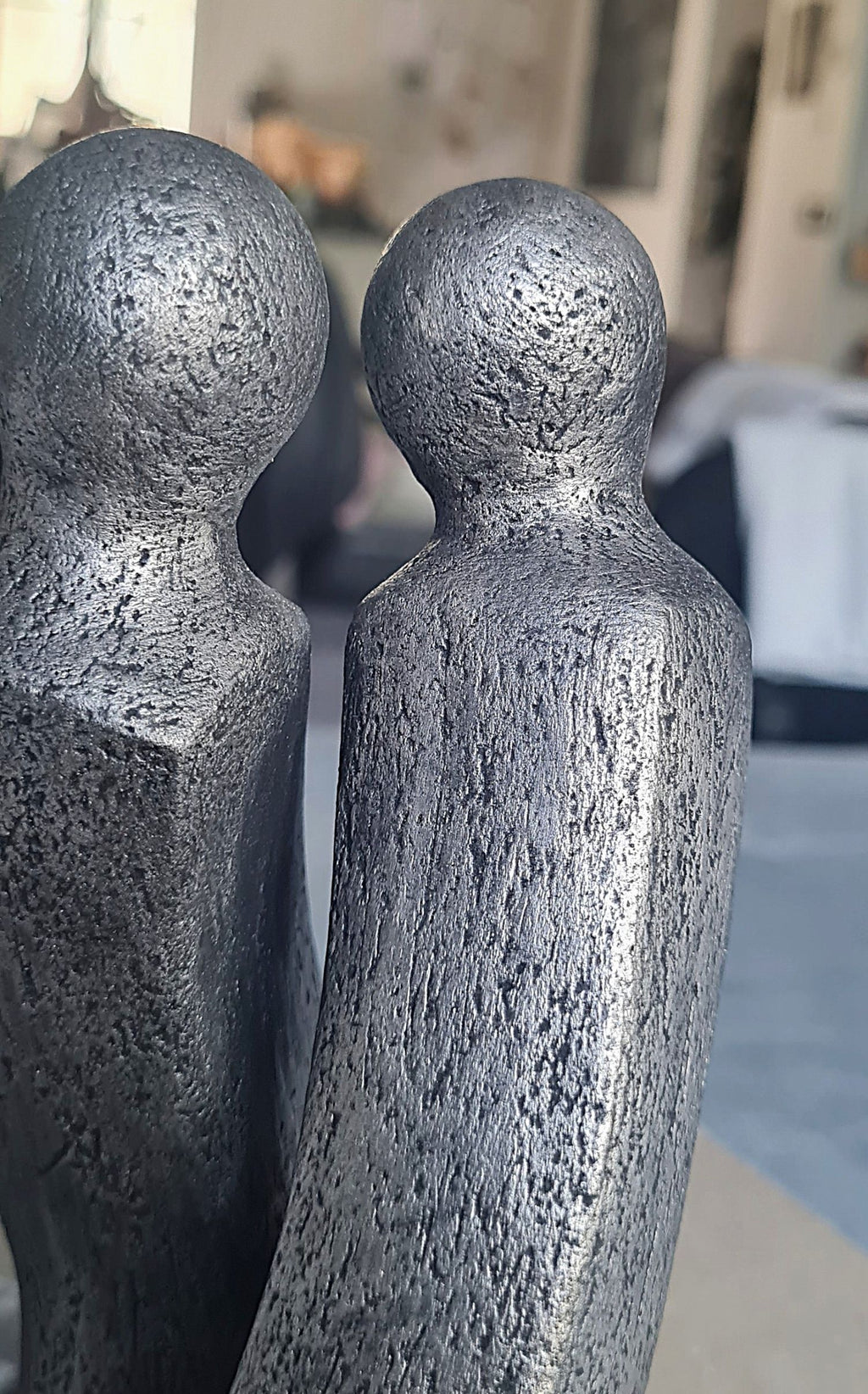 Sculpture contemporaine de couple « Une danse », pièce unique signée à patine bronze argent, par Catherine Fouvry Leblois