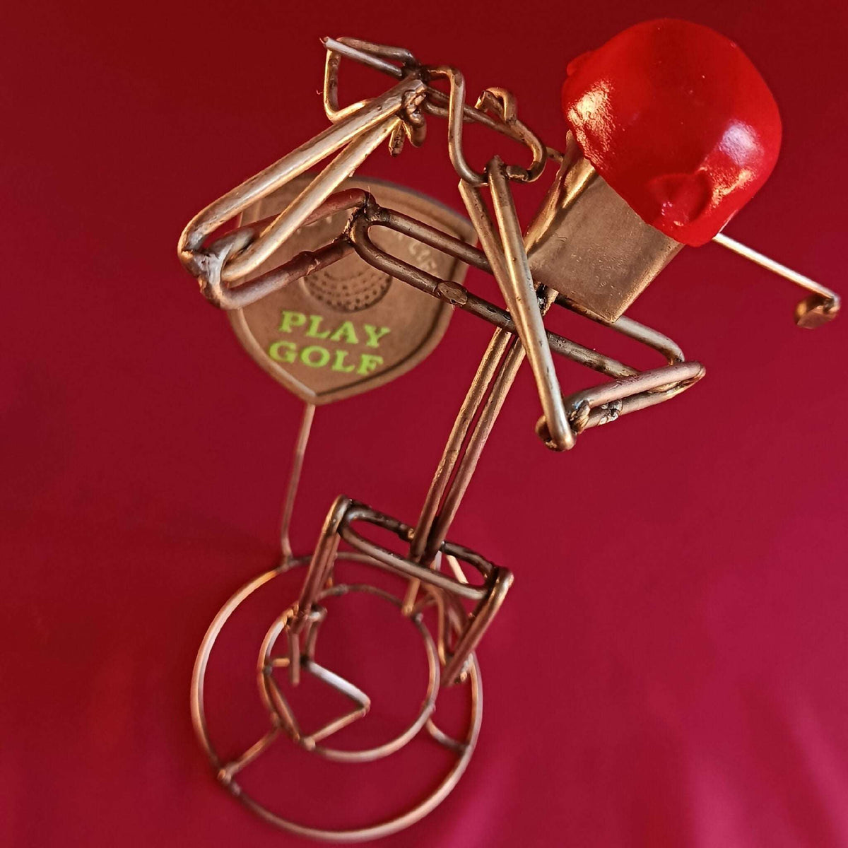 Sculpture - GOLF. Le drive