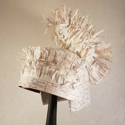 Sculpture Casque à aigrette