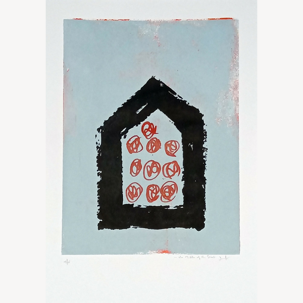 Sérigraphie originale : maison noire avec motifs rouges sur fond bleu clair
