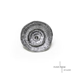 Bague cocktail en argent massif, Motif rondelle de bois