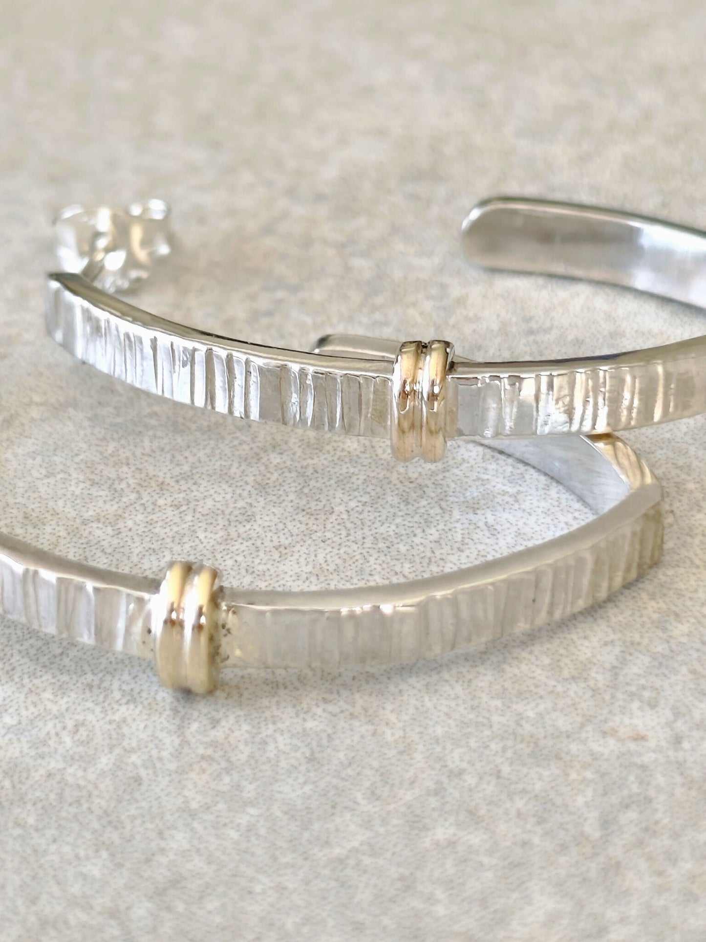 Boucles d'oreilles Courbe Précieuse