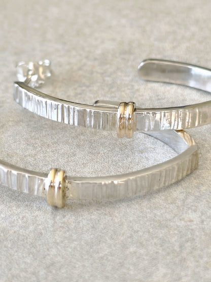 Boucles d'oreilles Courbe Précieuse