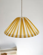 Suspension conique rayée jaune et blanche, abat-jour en forme de cloche