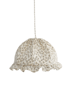 Suspension dôme arrondi en tissu beige à imprimé brindilles, volants en bas