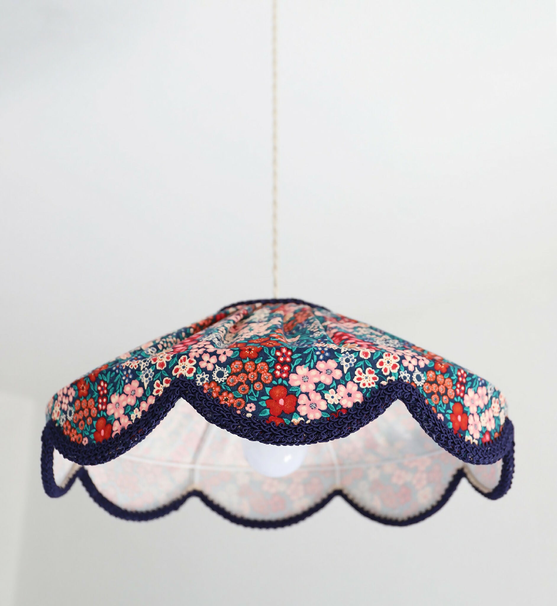 suspension-en-lin-fait-main-luminaire-artisanal-2