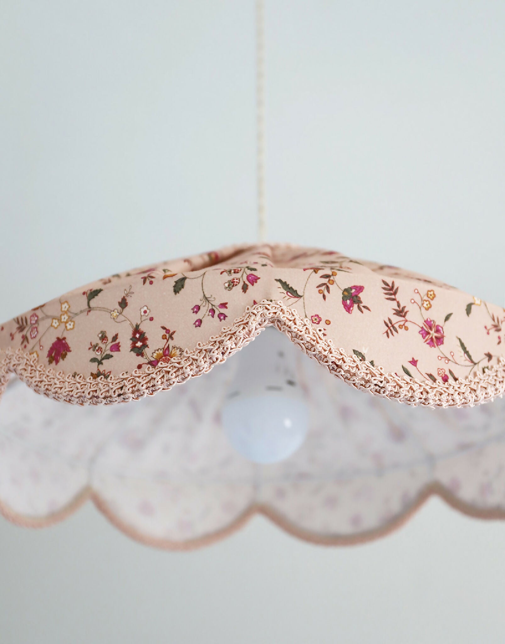 suspension-en-lin-fait-main-luminaire-artisanal-3