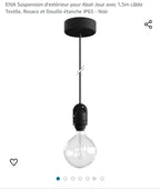 Suspension goutte en grès avec auvent noir et câble, douille et ampoule visible