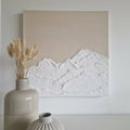 Tableau rectangulaire beige : relief montagne blanc texturé
