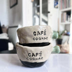 Paire de tasses espresso en céramique beige «Café cognac» avec anses vertes