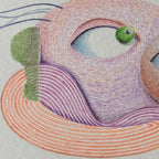 Gros plan d’un oiseau illustré, yeux verts et plume violette, lignes orange
