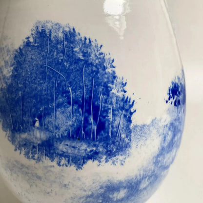 Vase paysage bleu II