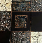 Tableau décoratif mosaïque à motif abstrait bleu et noir, encadrement fin cuivre