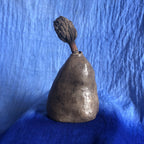 Vase à herbes sèches en céramique sombre, forme poire avec tige sur le dessus