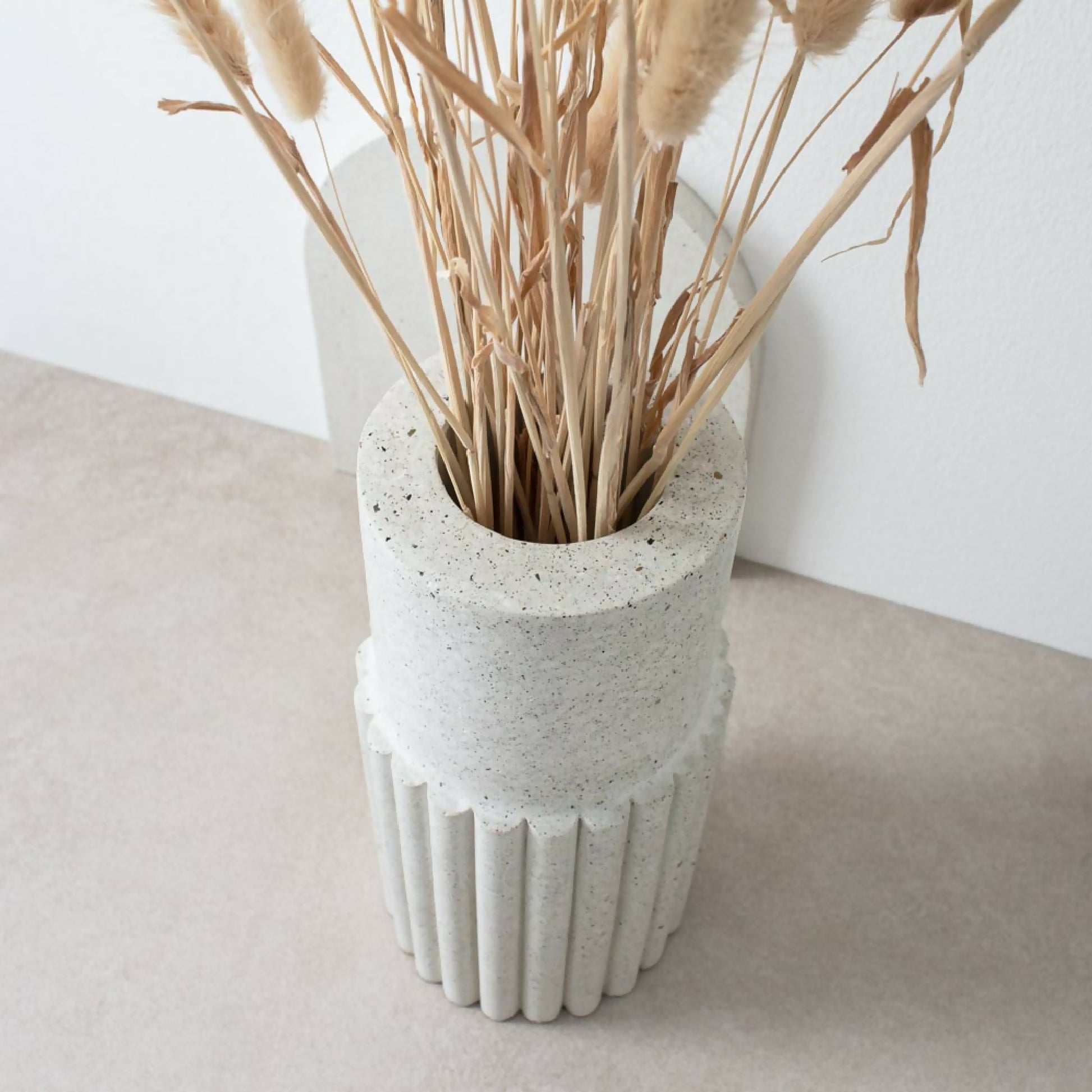 vase beton brut artisanal fait-main artisanat francais poterie
