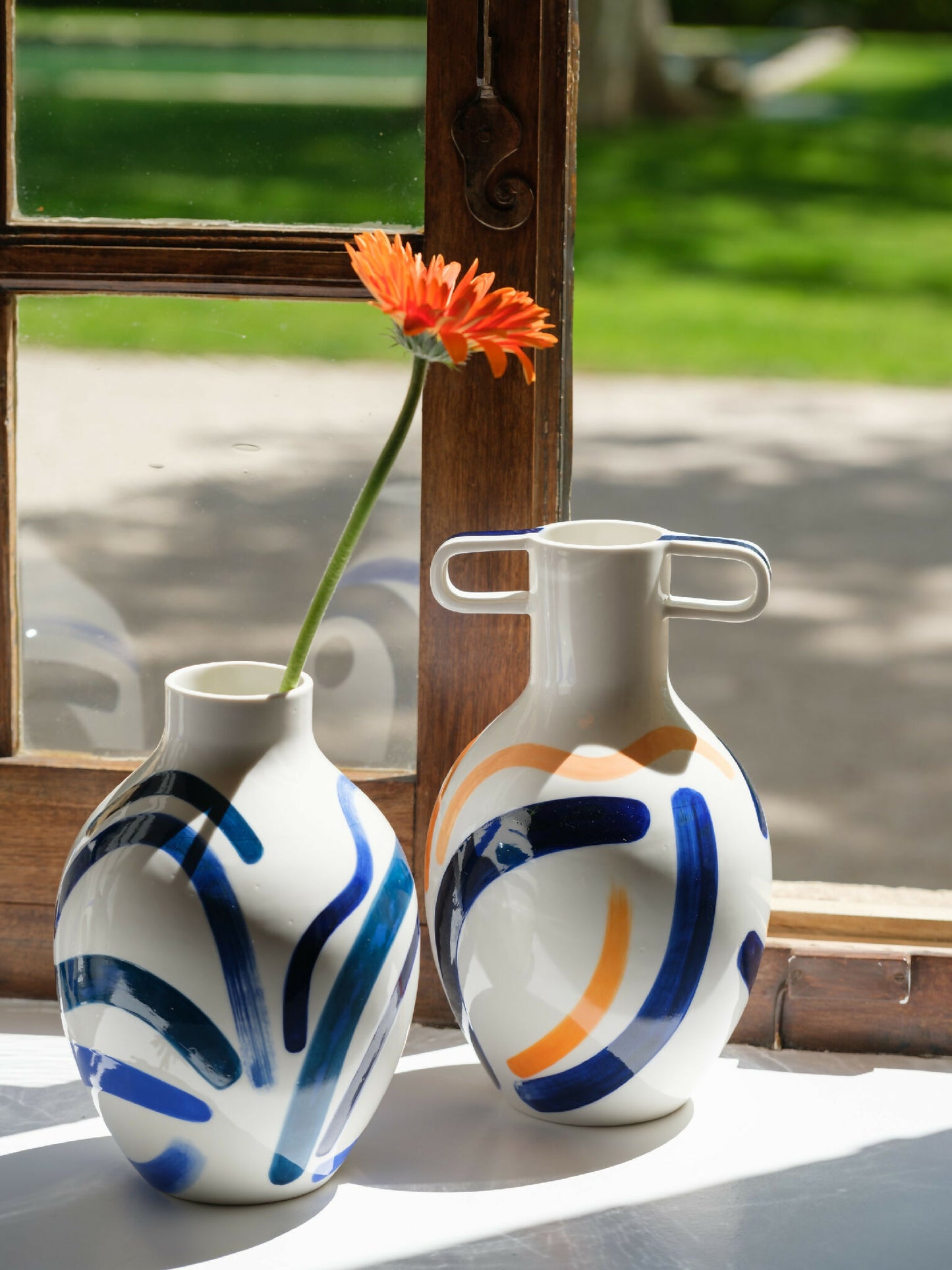 vase-ceramique-fait-main-illustration-originale-1