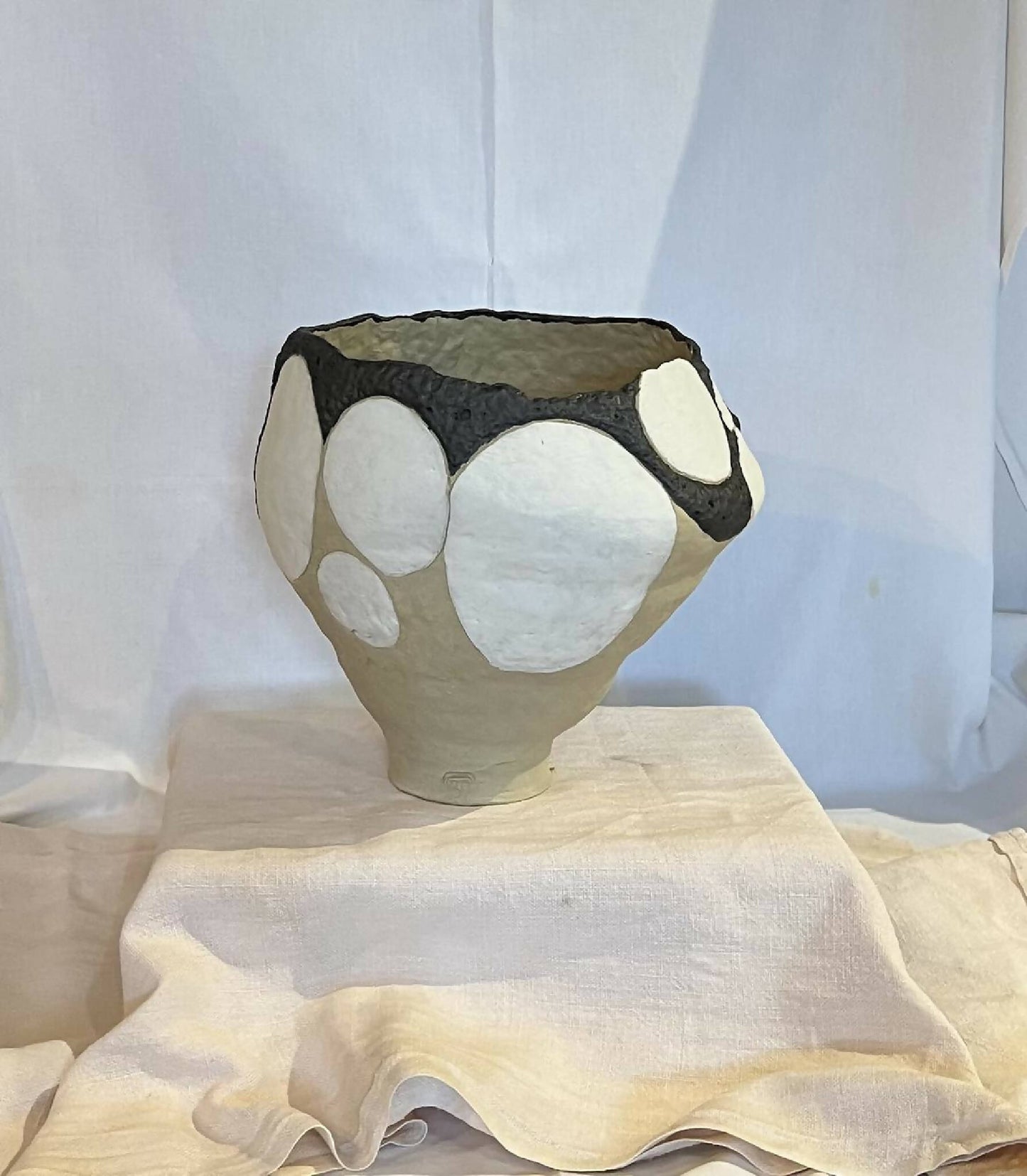 vase en ceramique artisanale fait-main art local francais, art moderne, contemporain