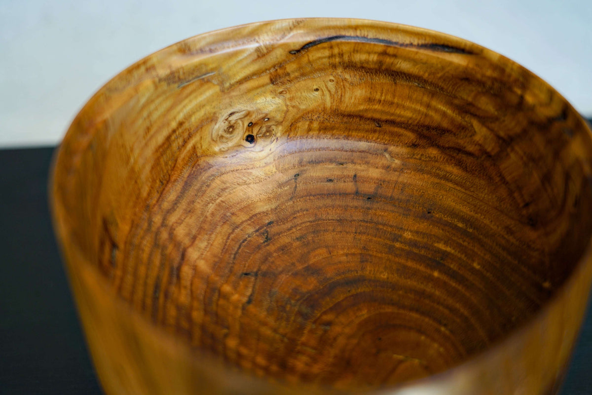 Vase en châtaignier - Vague en nacre
