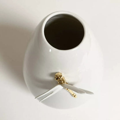 vase-porcelaine-et-or-artisanat-fait-main-en-france-1