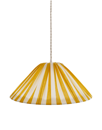 Suspension conique rayée Malala : luminaire graphique et chaleureux, made in France