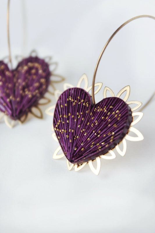 Créoles coeur violet