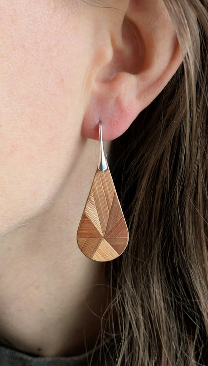 Boucles d'oreilles Gouttes avec marqueterie de paille Cuivre - crochets argent