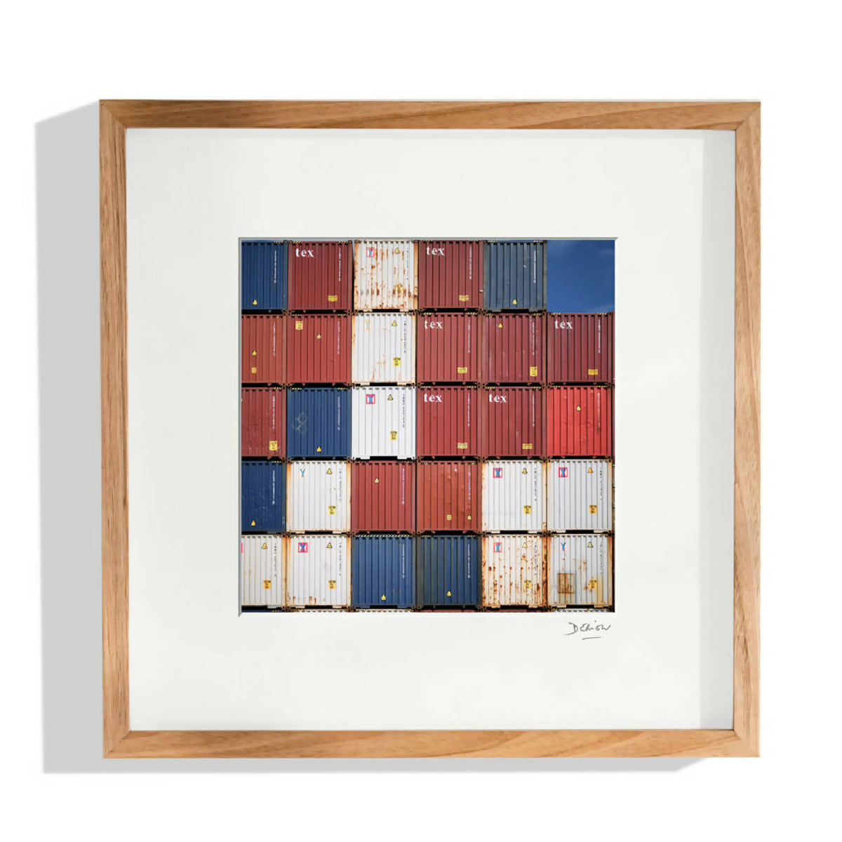 Tableau encadré avec une composition de conteneurs colorés, vue d’ensemble