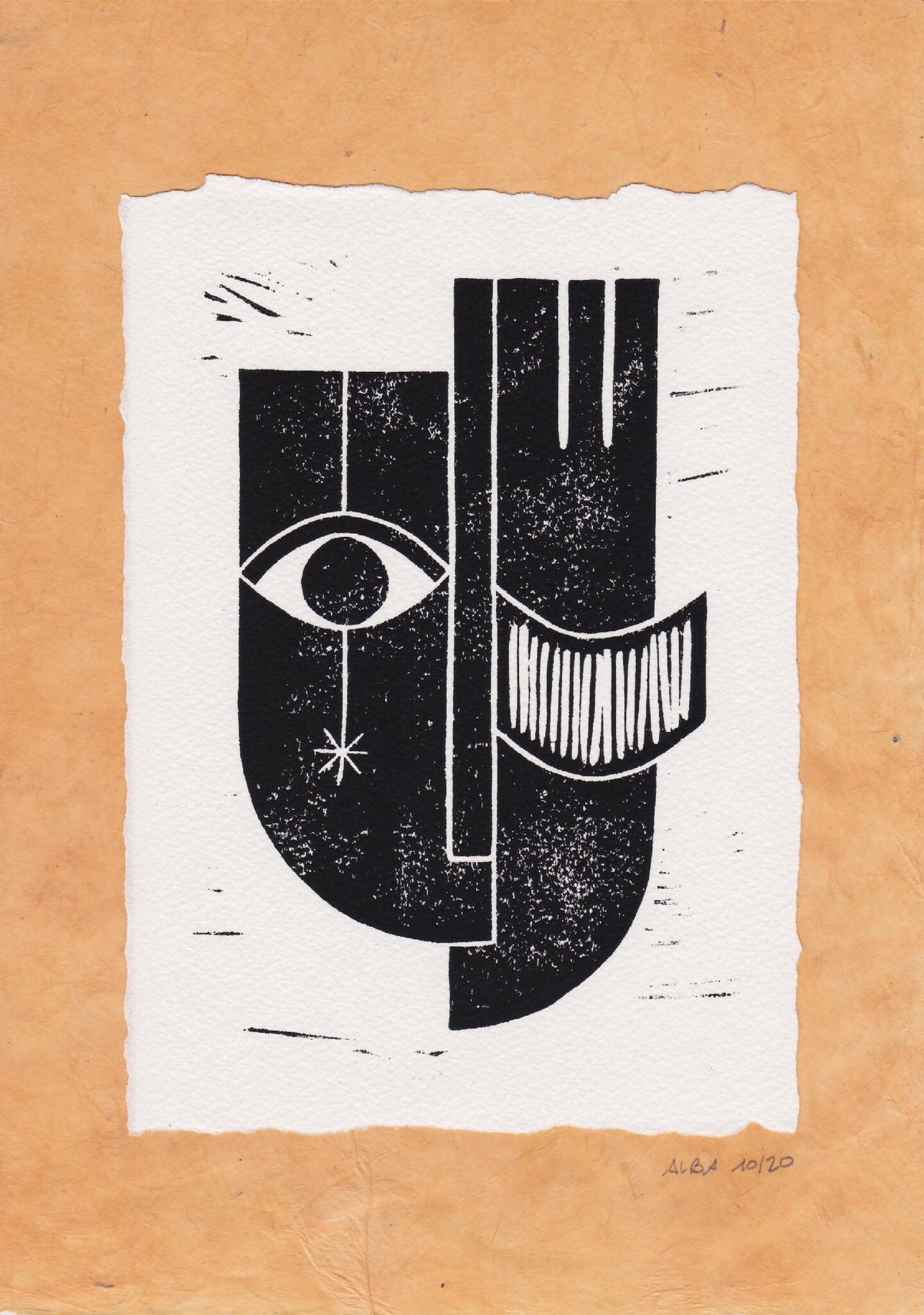 Gravure abstraite noir et blanc sur papier, visage stylisé et lignes verticales
