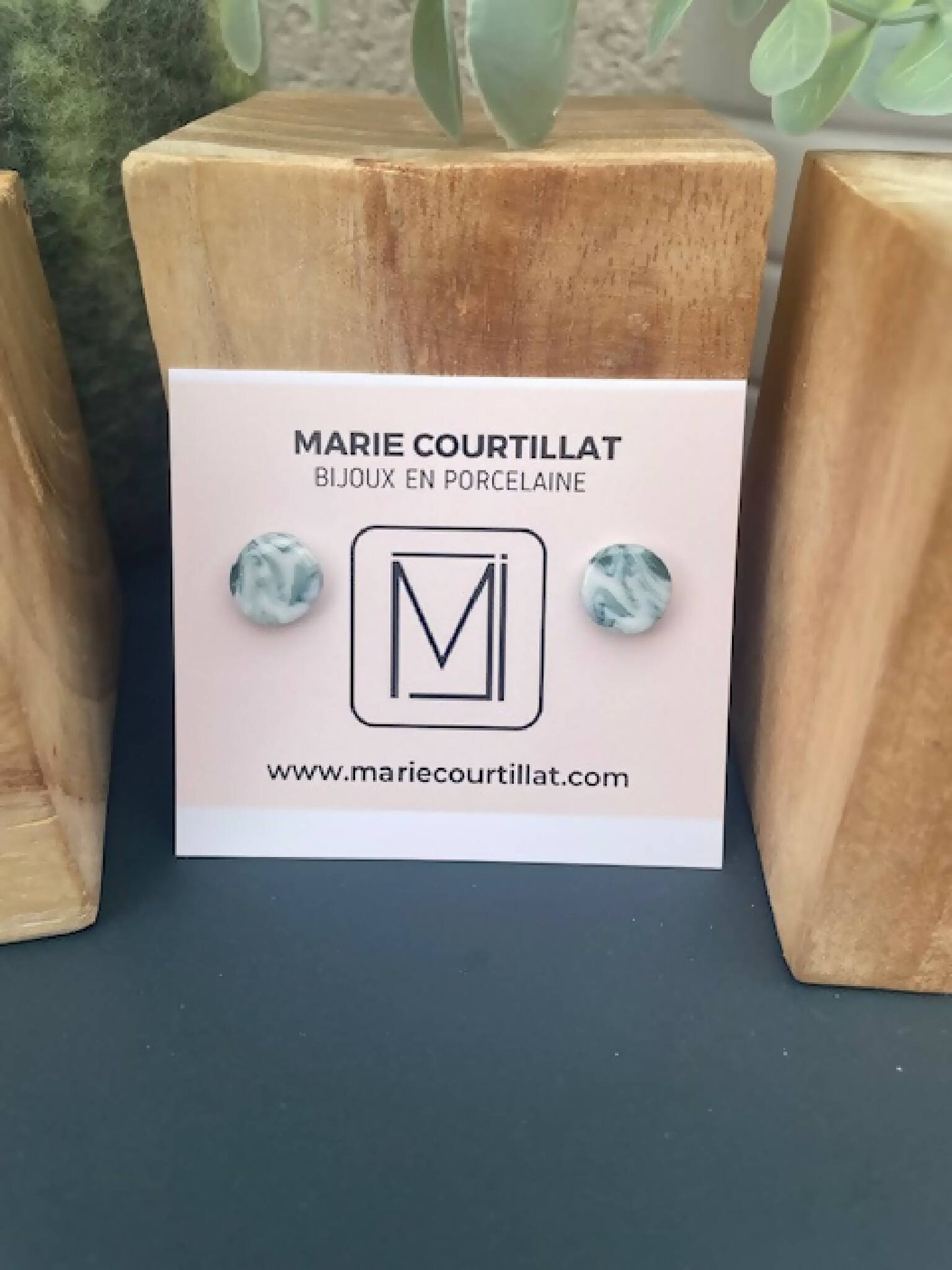 Marble uno collection porcelain stud earrings for women