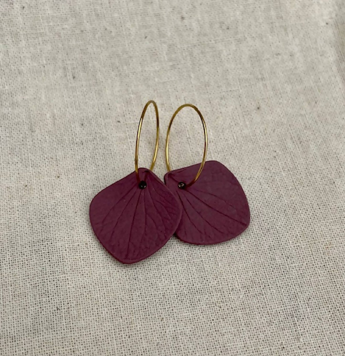 Plain Hortensia collection hoop earrings for women